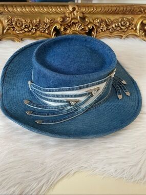 Simply Barbara Vintage Denim Rhinestone  Western Cowgirl Hat